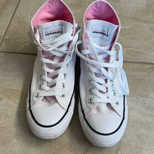 Converse Hello Kitty Chuck Taylor Sneakers
